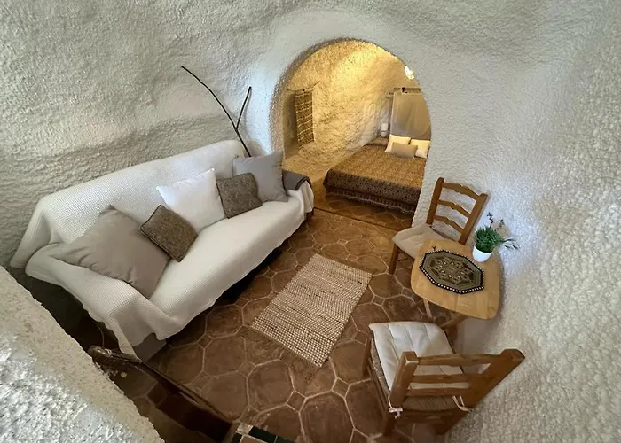 Casa Cueva Sacromonte Benevarez Brother Law Sl