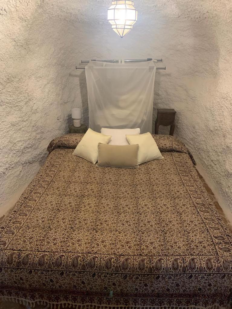 Casa Cueva Sacromonte Benevarez Brother Law Sl Grenada
